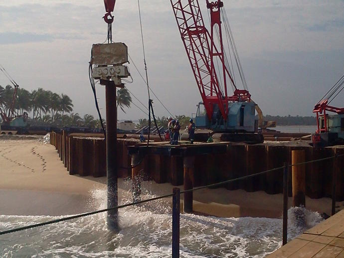 construct and design of steel jetties and sheet pile cofferdam at ada coastal protection
