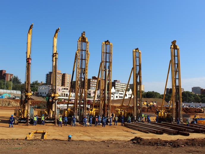 preparation for the drilling and piling